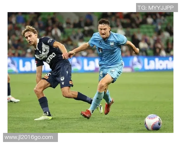 麦德林竞技迎战玻利瓦尔力争主场胜利展现球队实力