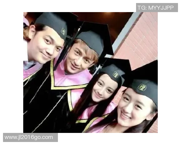 齐麟的成长之路：从青涩少年到篮球场上的璀璨明星