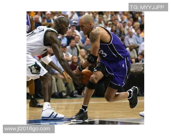 加内特在2004年对阵国王的精彩表现与比赛回顾